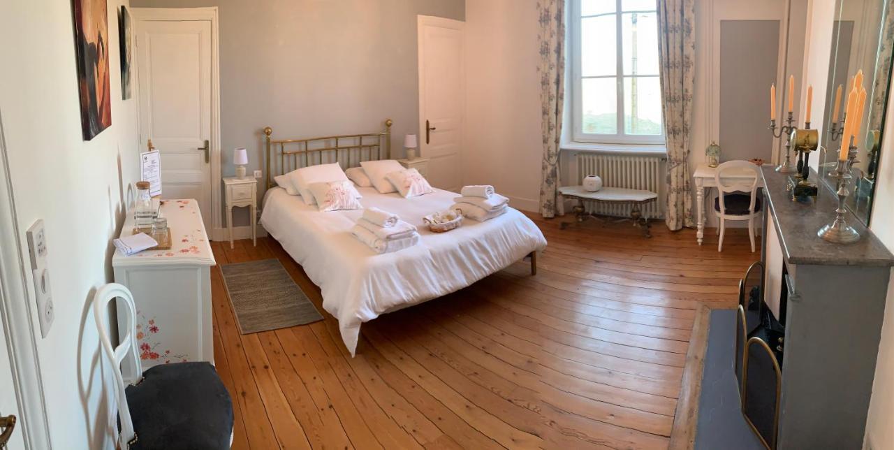 Domaine Berenguer Bed and Breakfast Ouches Exteriör bild