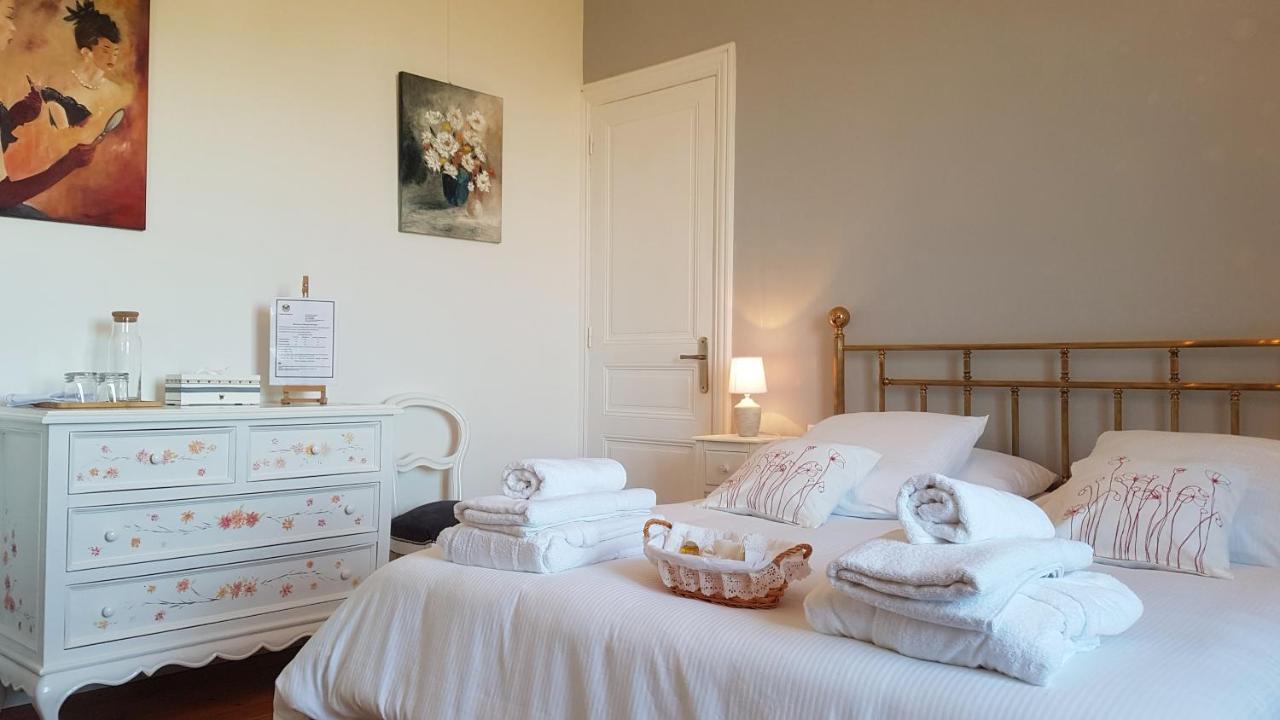 Domaine Berenguer Bed and Breakfast Ouches Exteriör bild