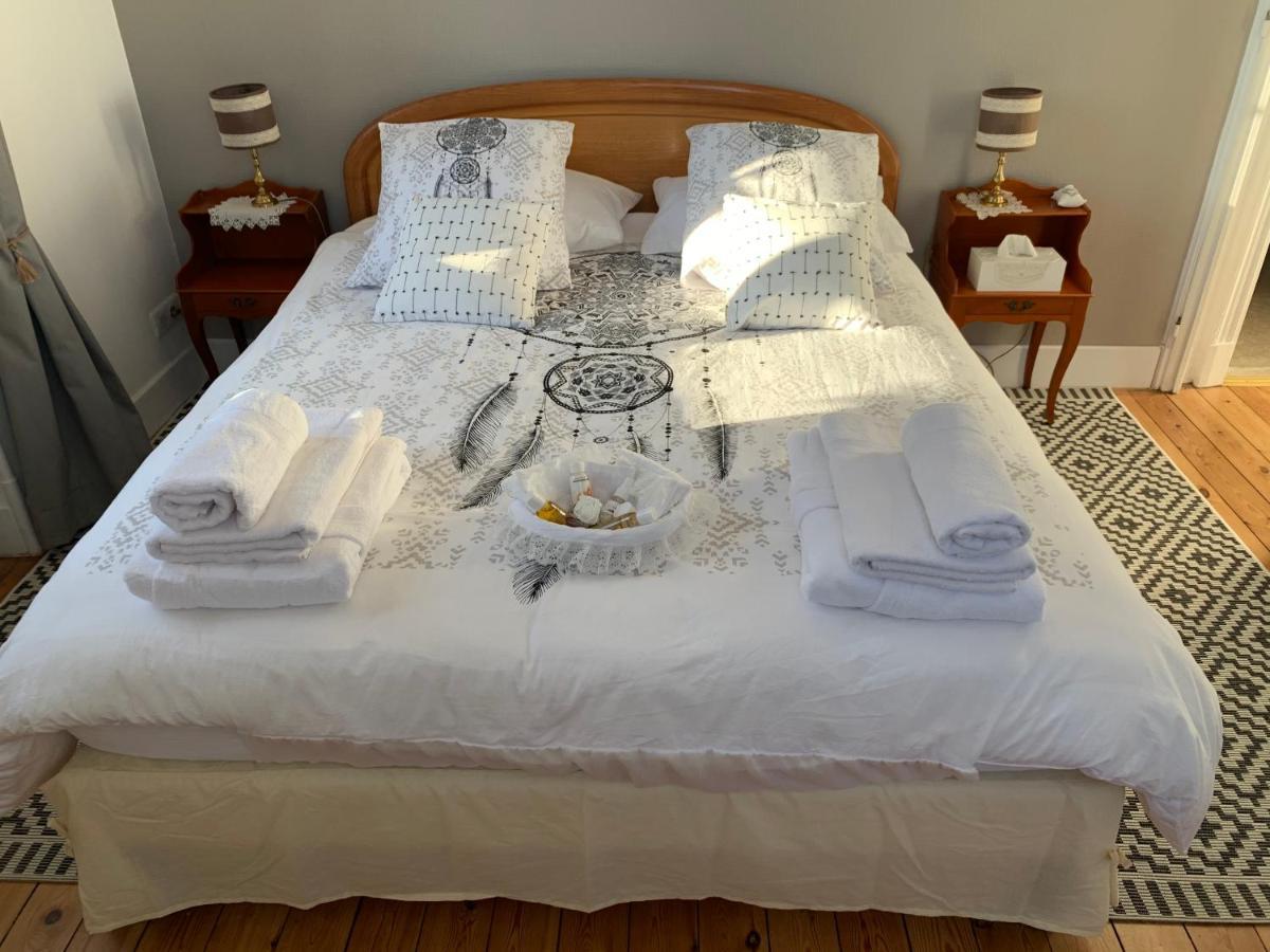 Domaine Berenguer Bed and Breakfast Ouches Exteriör bild