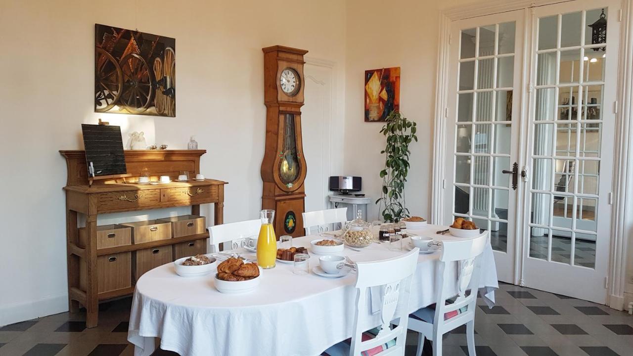 Domaine Berenguer Bed and Breakfast Ouches Exteriör bild