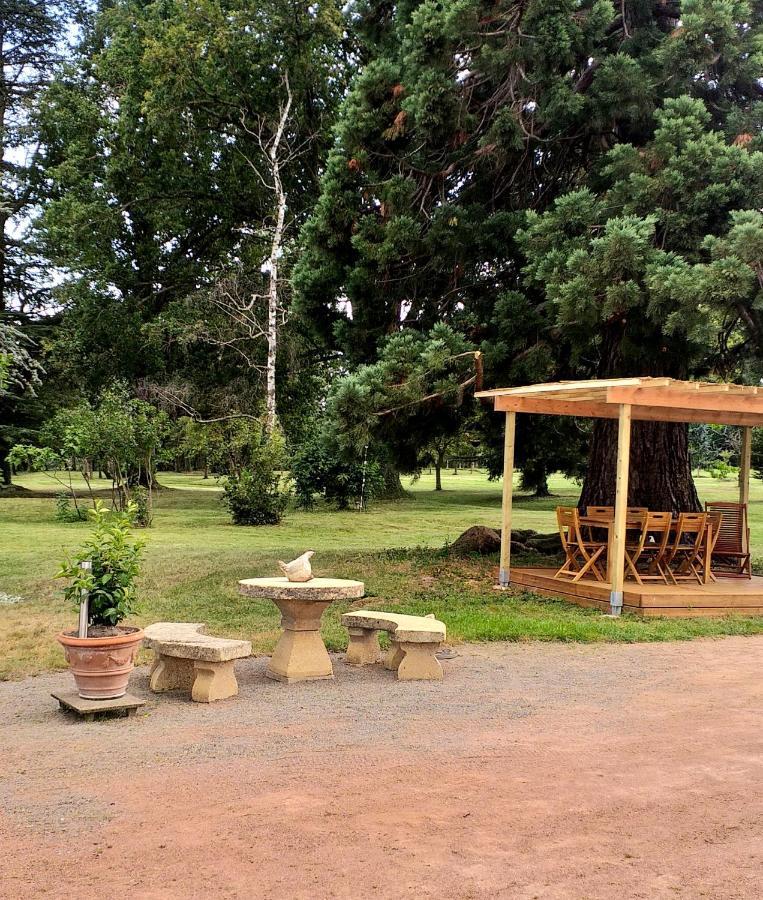 Domaine Berenguer Bed and Breakfast Ouches Exteriör bild